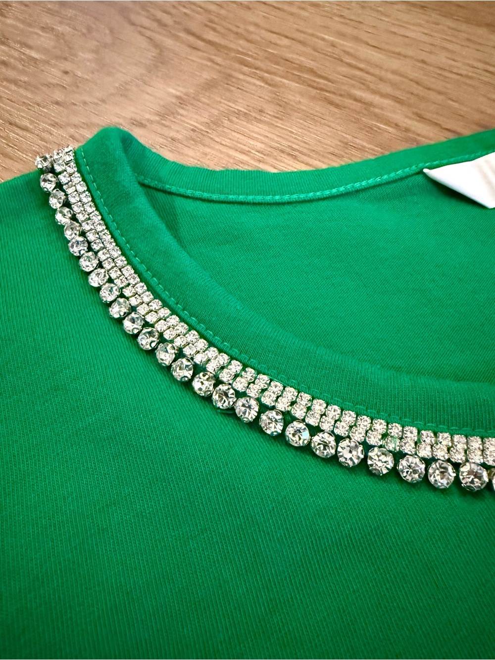 Lilly Pulitzer rhinestone tee - Picture 2 of 6